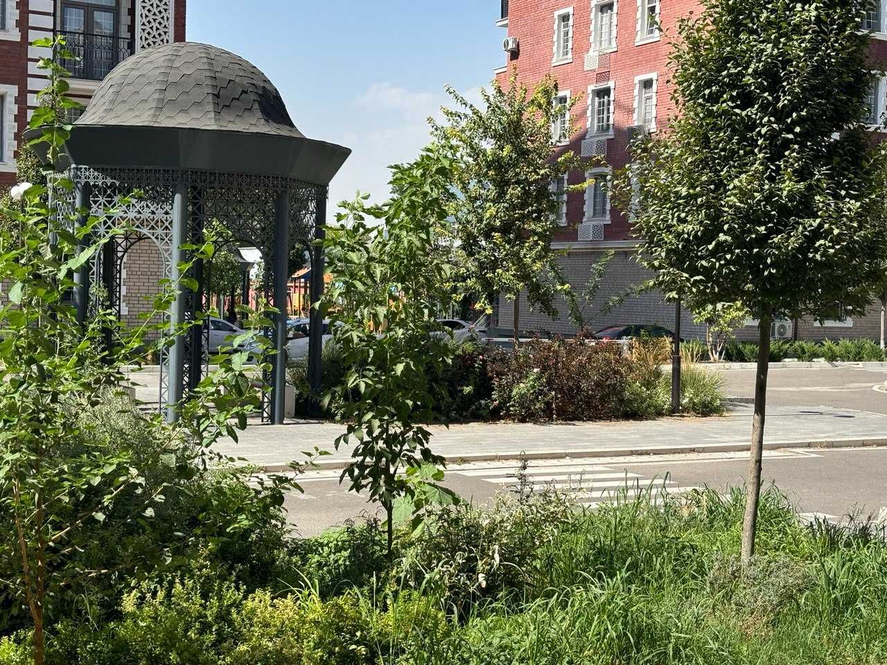 Срочно продаётся 6-ти комнатная в Мирабадском р. в ЖК "Гринвич" (НБ)