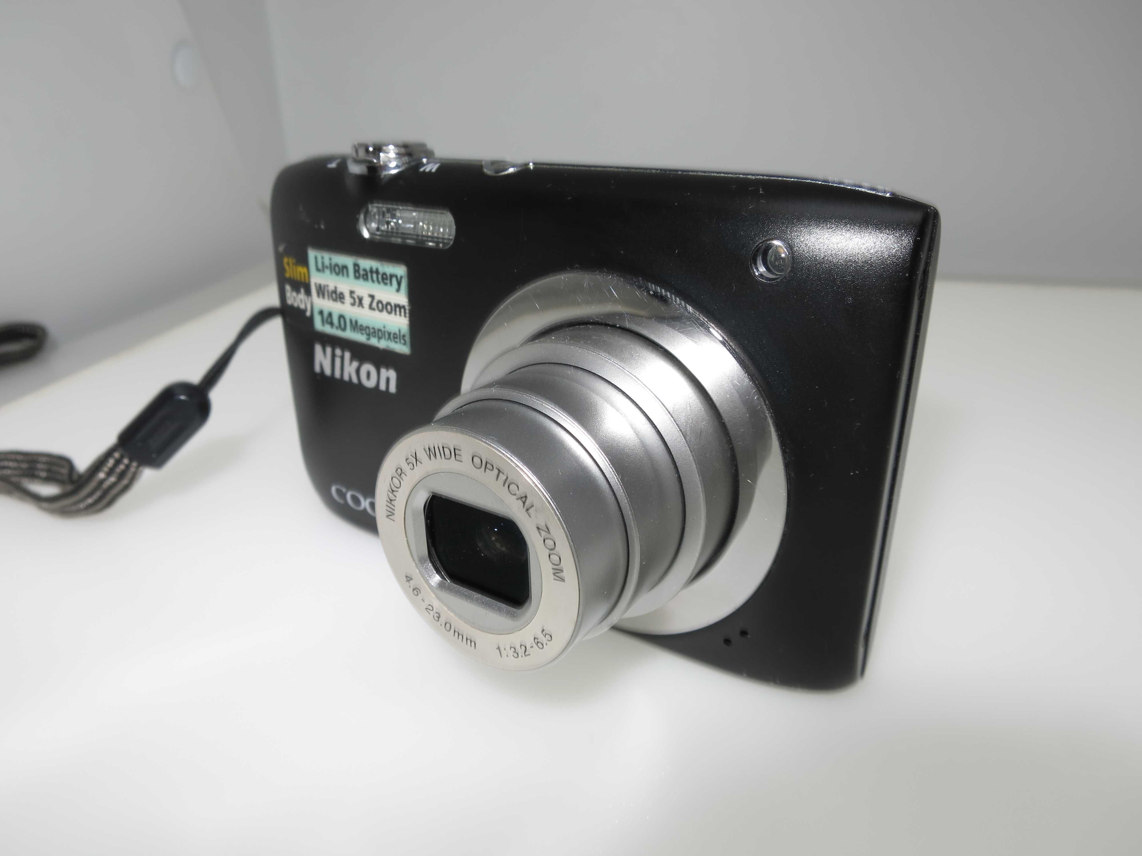 Nikon Coolpix S2600 стилен ултра компактен фотоапарат Работи Отлично