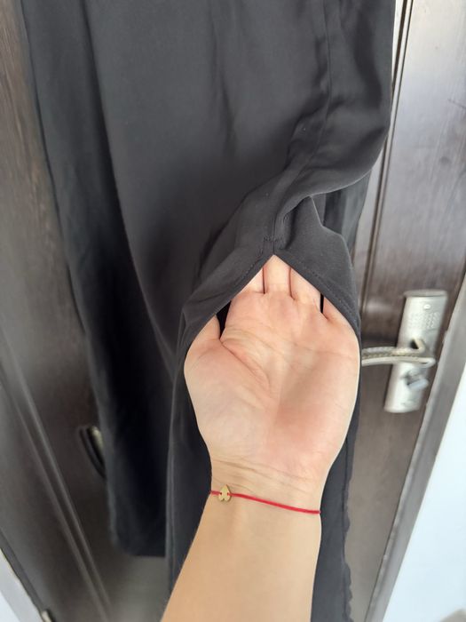 Rochie neagra, Mohito