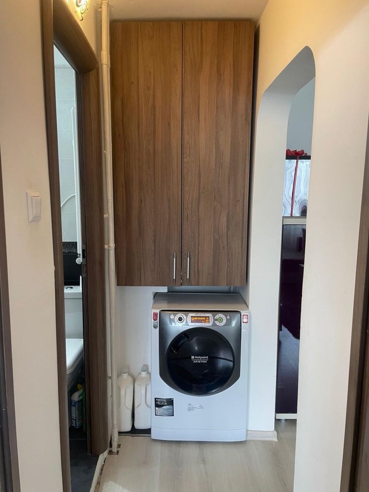 Inchiriez apartament 3 camere