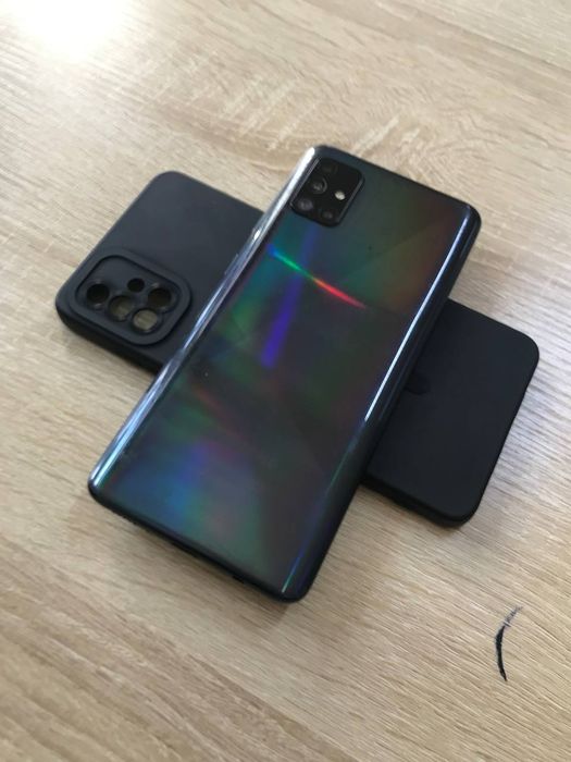 Samsung A51 sotiladi holati ideal rasmlari oziniki