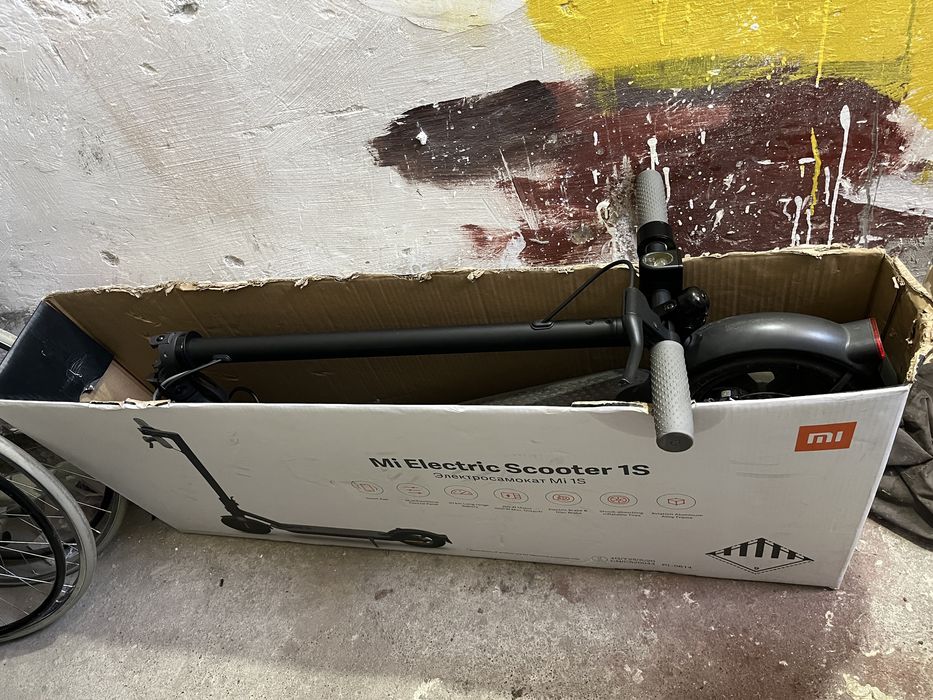 Trotineta electrica Xiaomi 1S