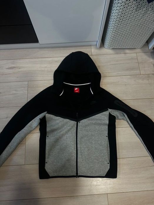 Nike Горнище Запозено