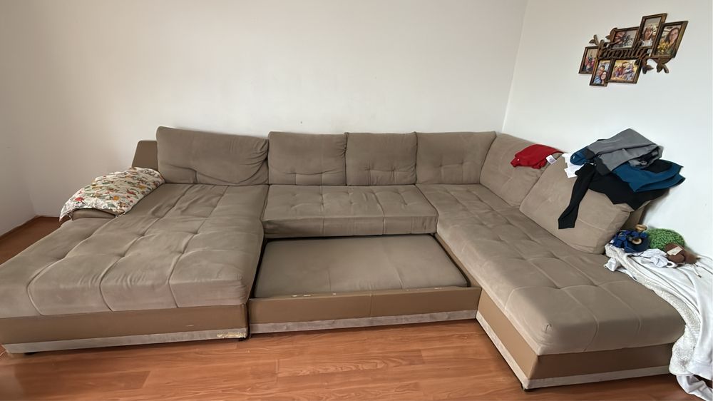 Canapea / coltar in U (extensibila ) living