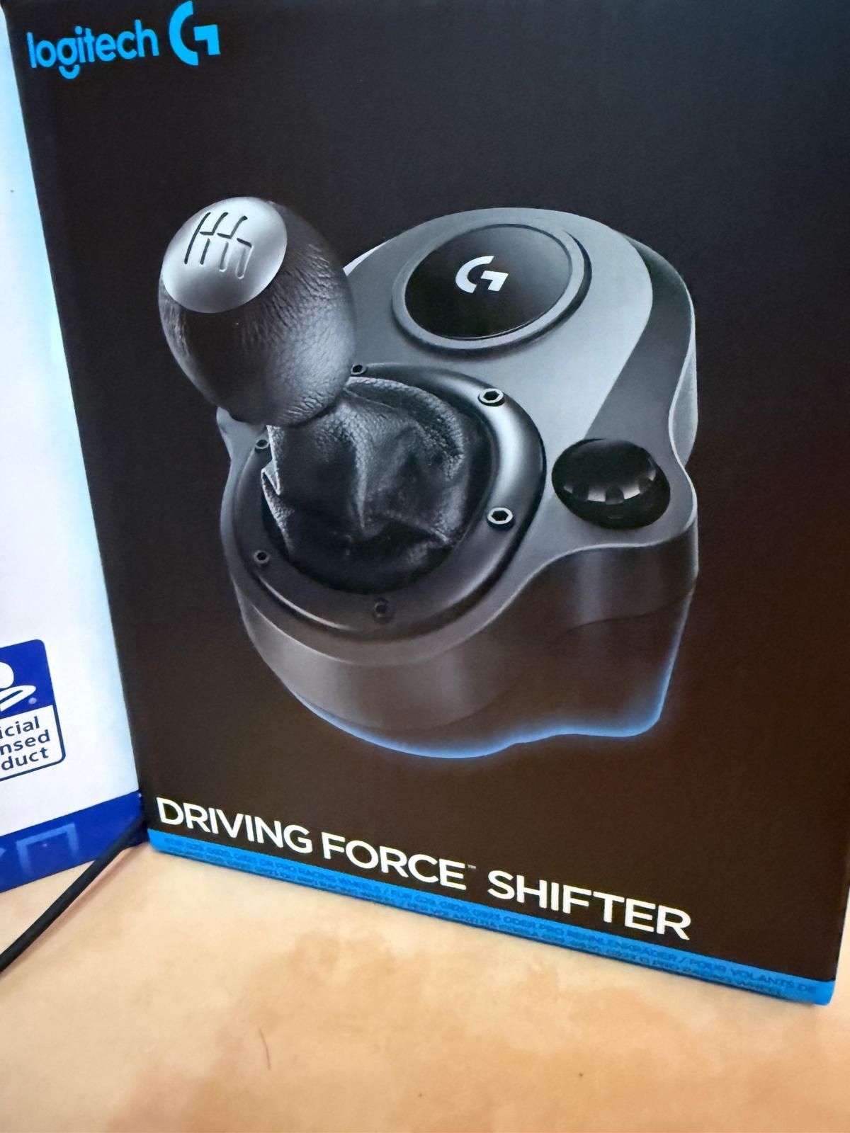 Volan logitech+schimbator
