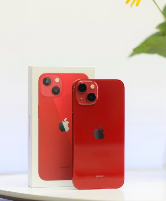 iPhone 13 128GB 100% battery