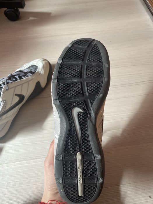 Adidasi NIKE zoom scrima