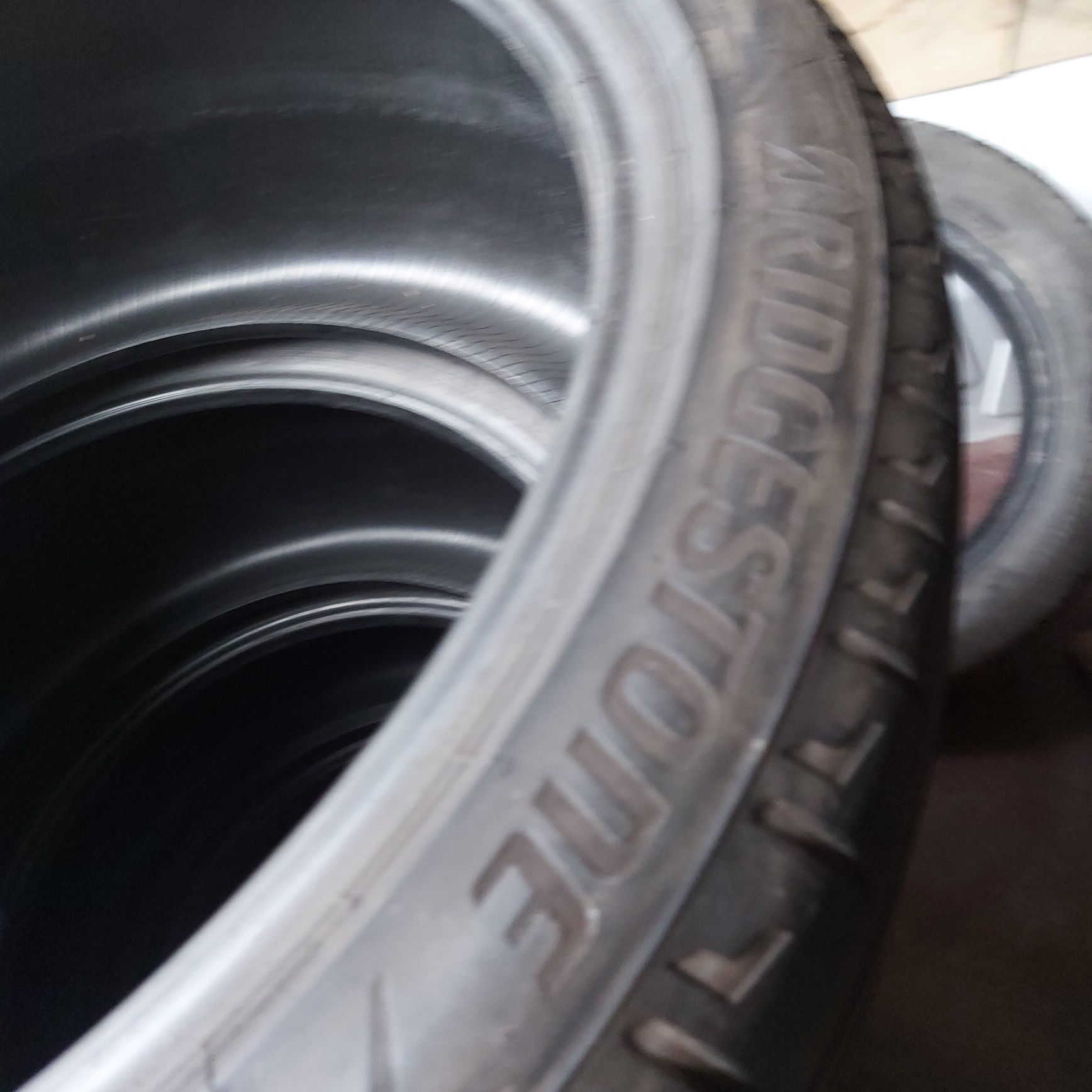 255/40/21-275/35/21" Bridgestone 4бр.гуми спорт пакет