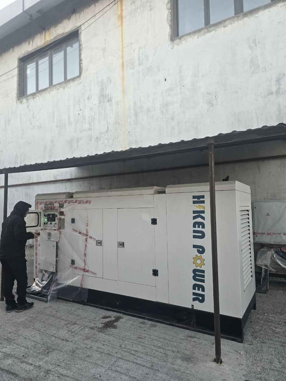 Генератор 300 kw - 375 kVa Generator Dizelniy