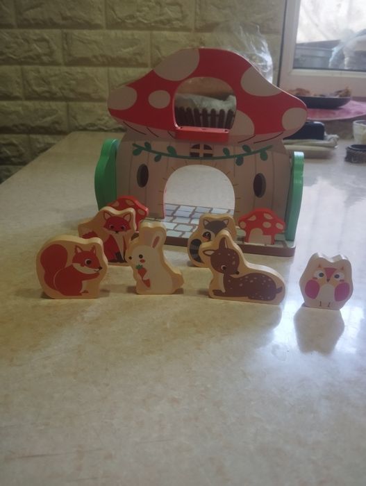 Продаю детскую игрушку.