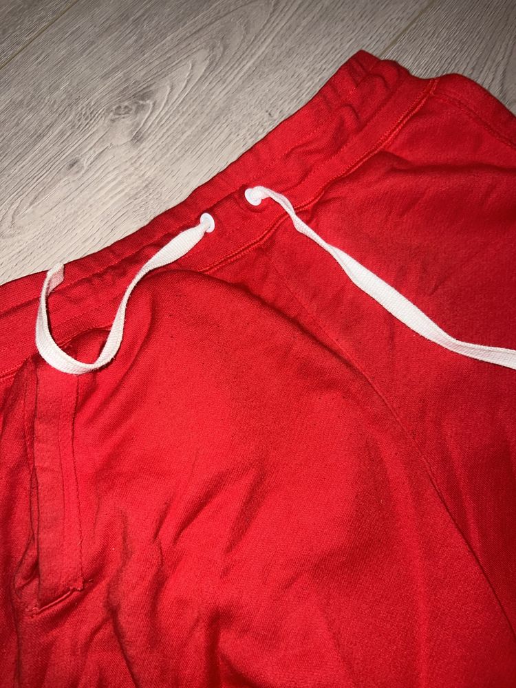 Pantaloni Nike Scurti Rosii