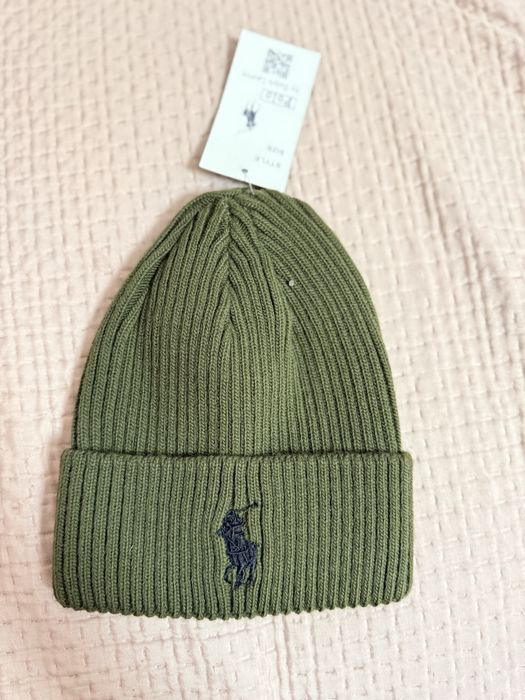 Vând Căciuli (Calvin Klein, The North Face și Polo By  Ralph Lauren)