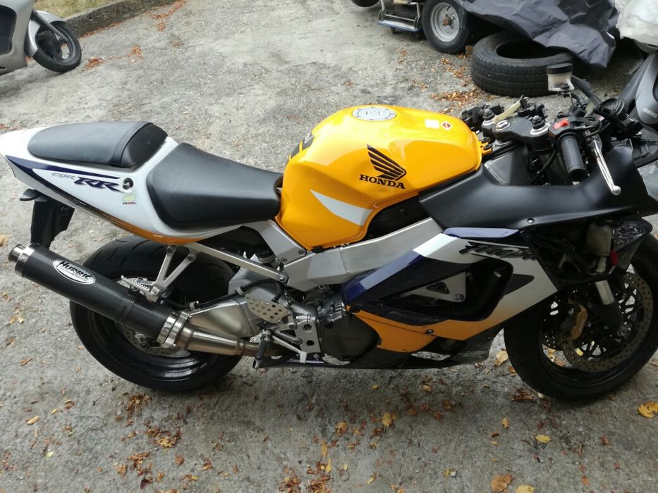 Honda CBR 929 2002г. на части