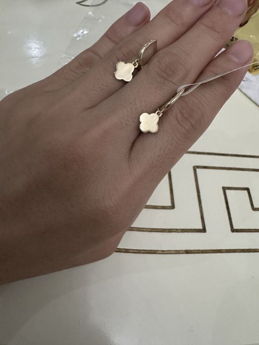 Детский сырғалар біріншісі 85.000, екіншісі 36.500, үшіншісі 38500 тг