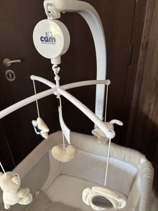 Бебешка кошара next to me