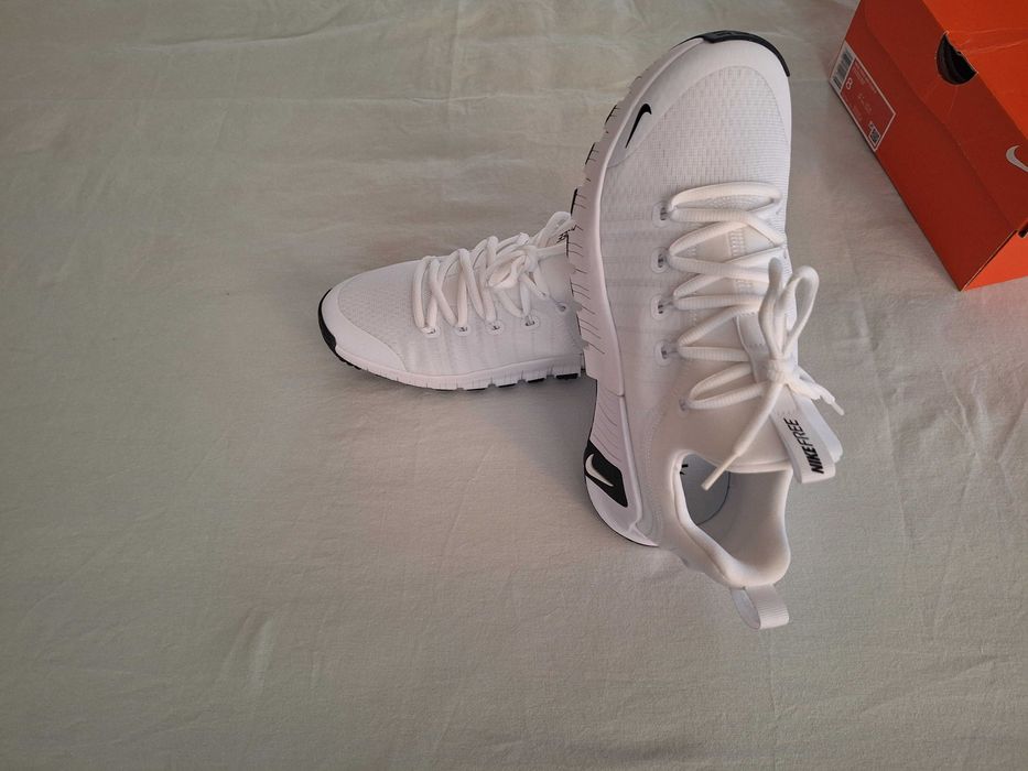 Чисто нови дамски  маратонки NIKE Free Metcon 6