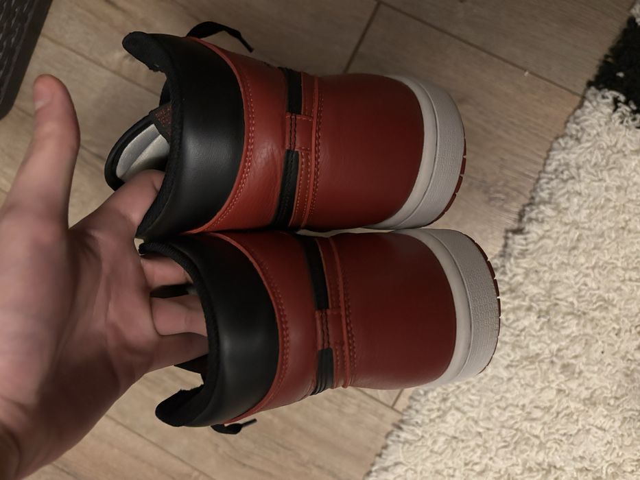 Vand Jordan 1 High Bred Banned