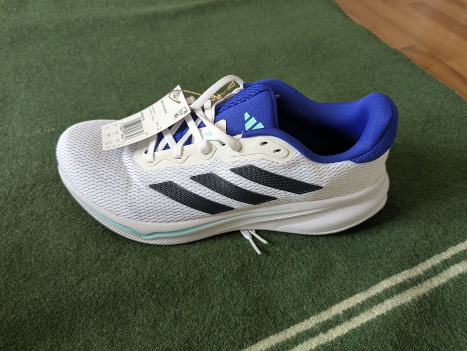Кроссовки Adidas 42.5 US10