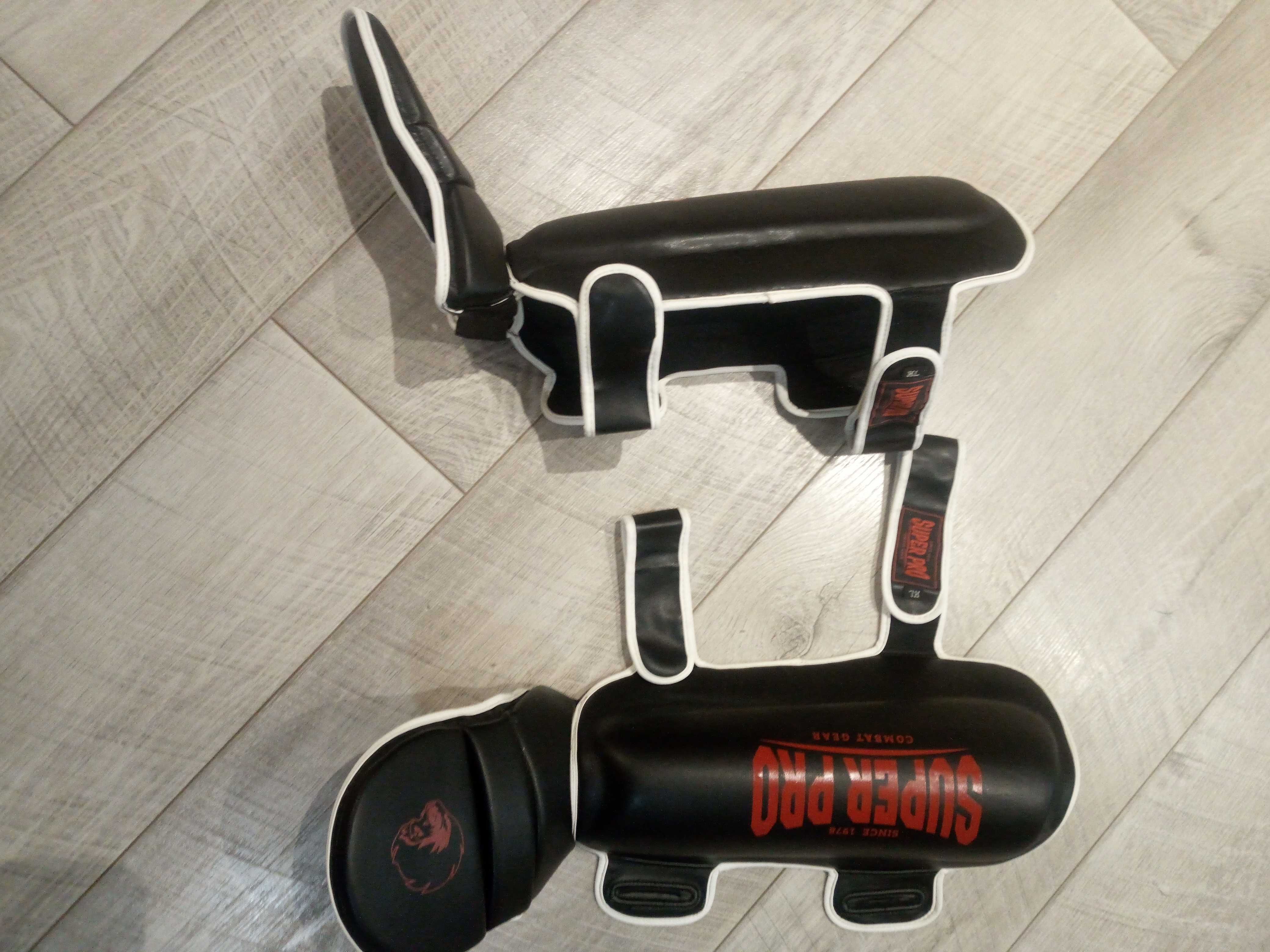 Протектори за Крака Super Pro Black Red