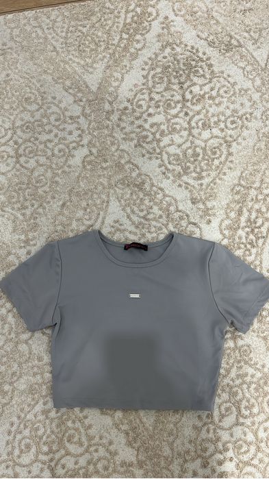 Короткая футболка/топ