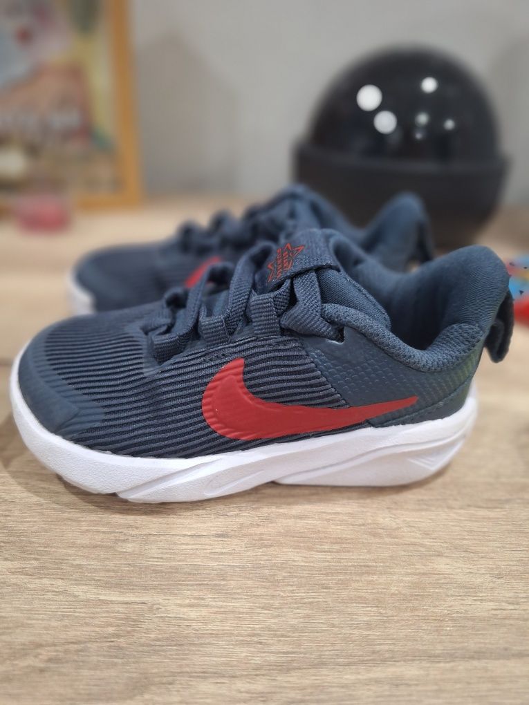 Детски маратонки Nike