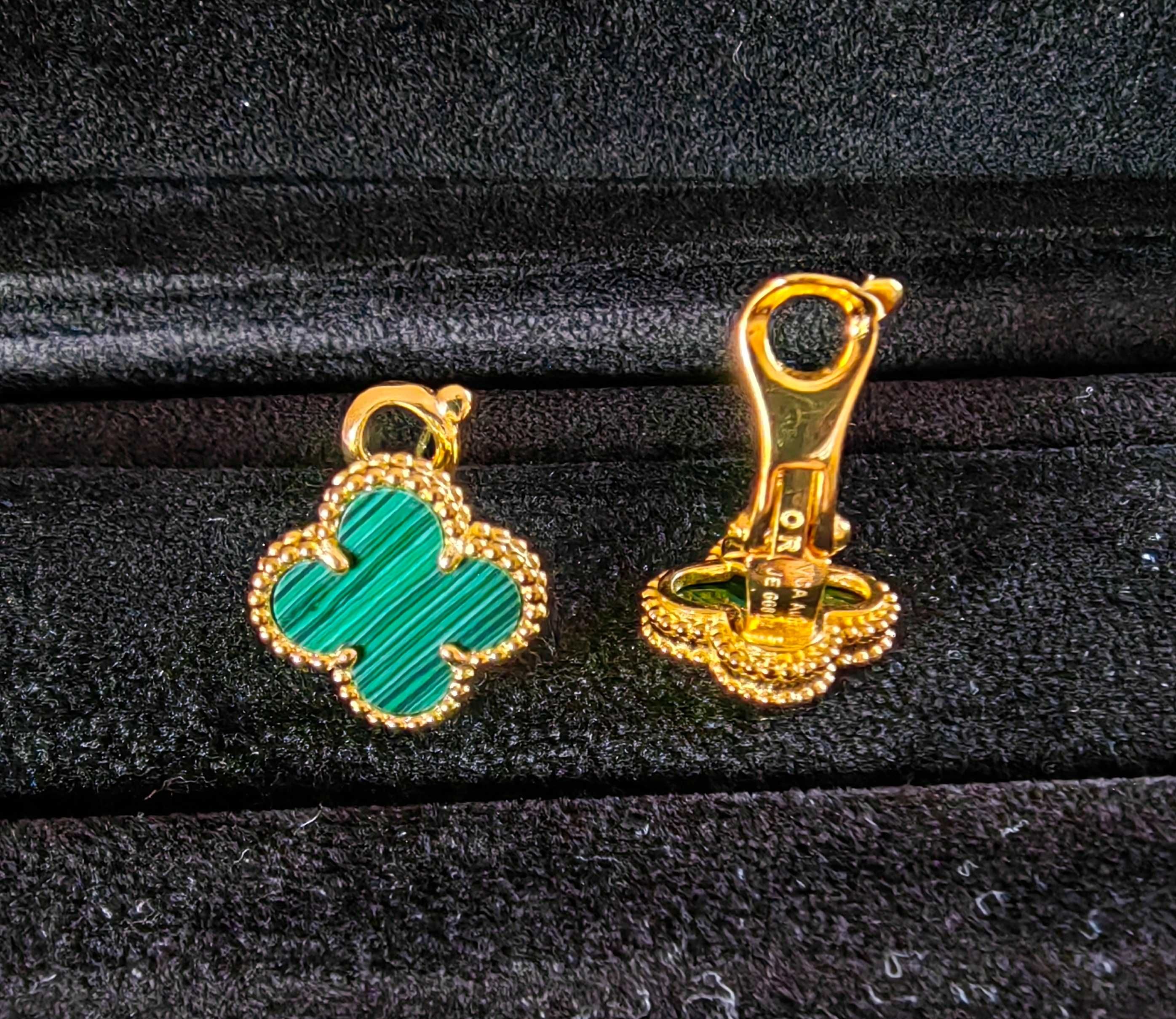Обеци от зелен малахитVan Cleef & Arpels VCA Vintage Alhambra earrings