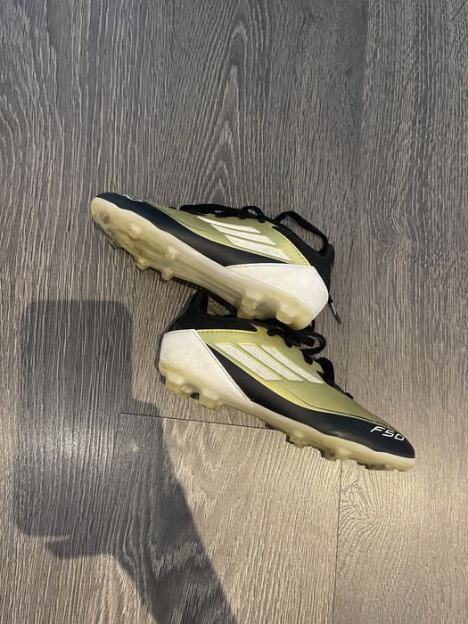 Ghete fotbal iarba copii, marimea 32