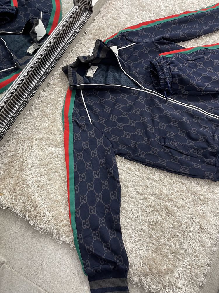 Trening Gucci calitate bumbac 100% colectie noua