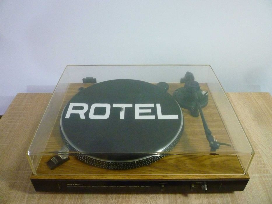 pick-up  rotel  rp-1001 redus  la 250 euro
