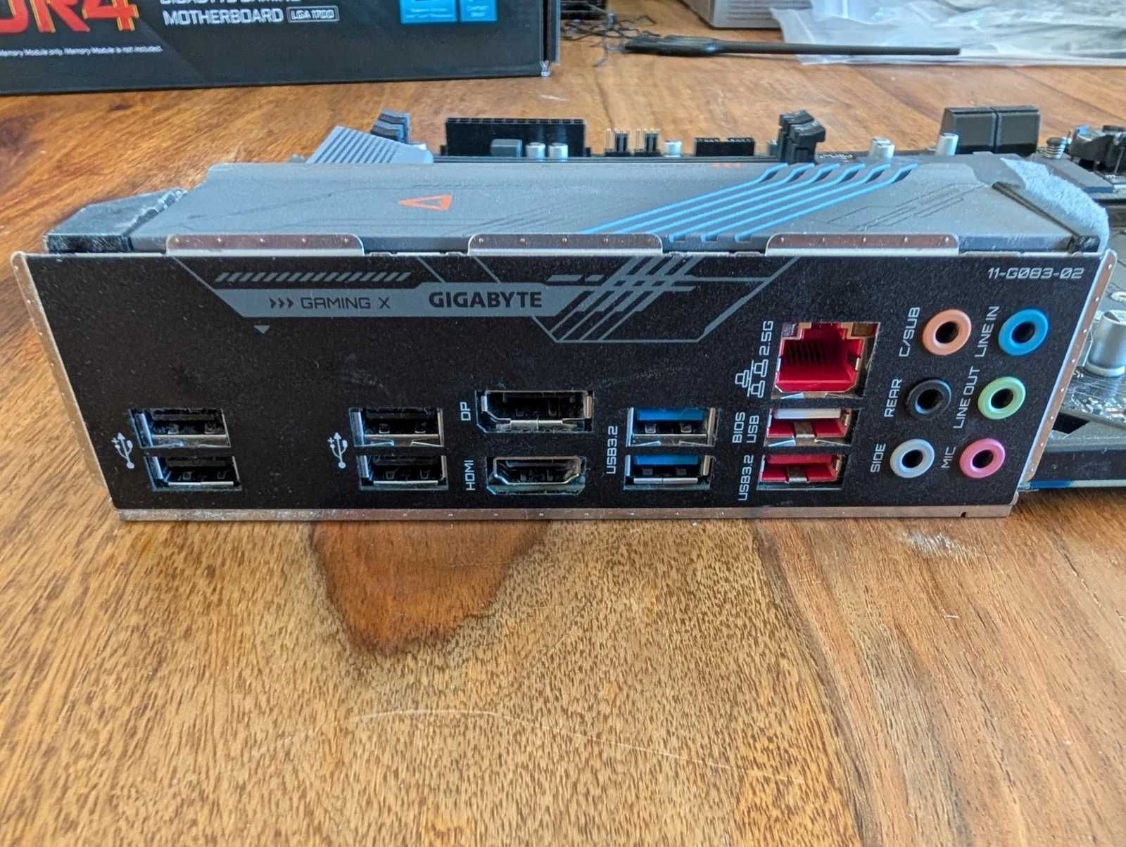 GIGABYTE B660 GAMING X + НОВ ! Intel i5-12600KF 10 Cores 16 Threads