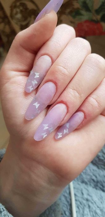 Realizez manichiura cu gel, polygel, acril si oja semipermanenta