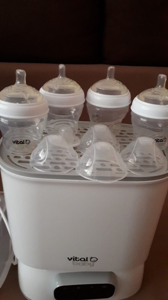 Sterilizator si uscător biberoane Vital Baby Nurture