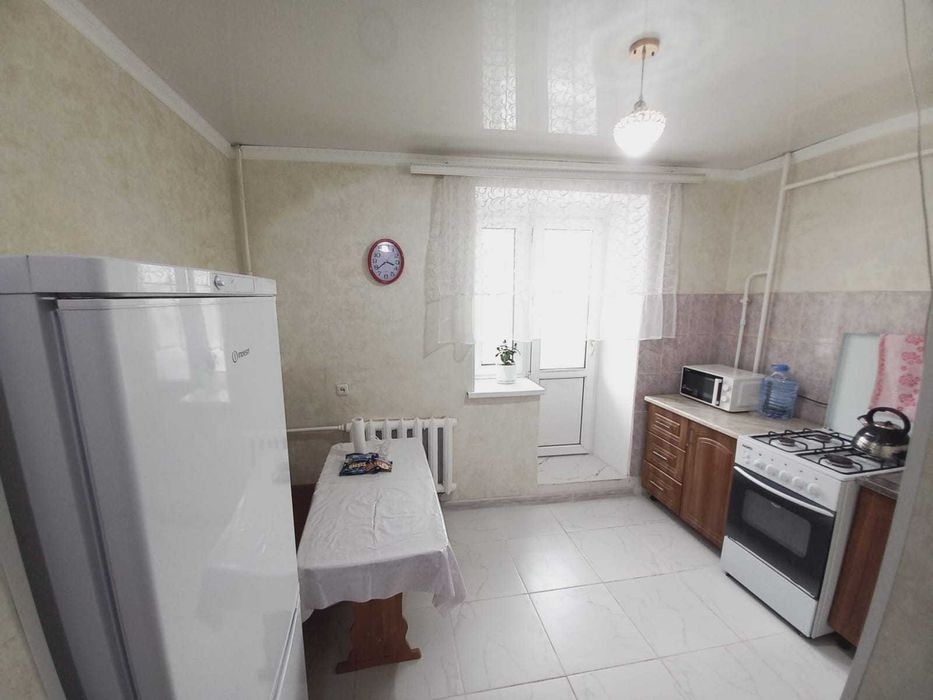 Сдам 1к кв, 11 мкр, 76 (МСО)