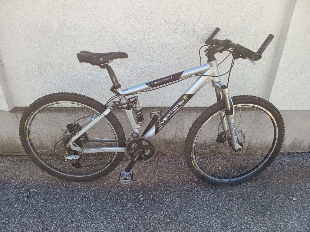 Bicicletă Mountainbike