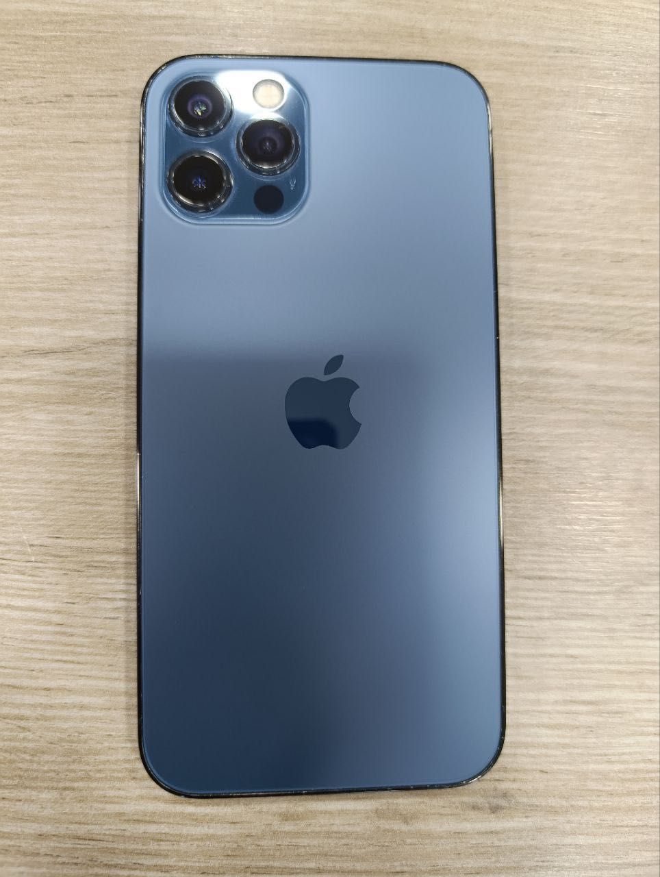 iPhone 12 pro 256 go                           Айфон 12 про 256 гб