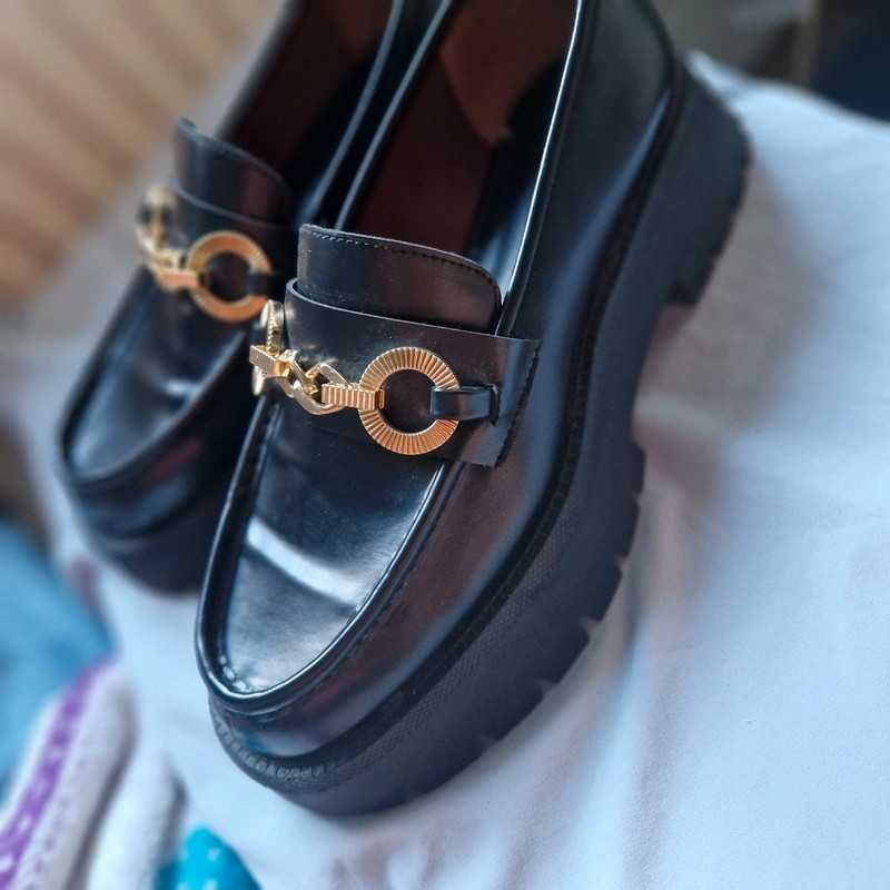 ZARA лоуфъри, 39 номер