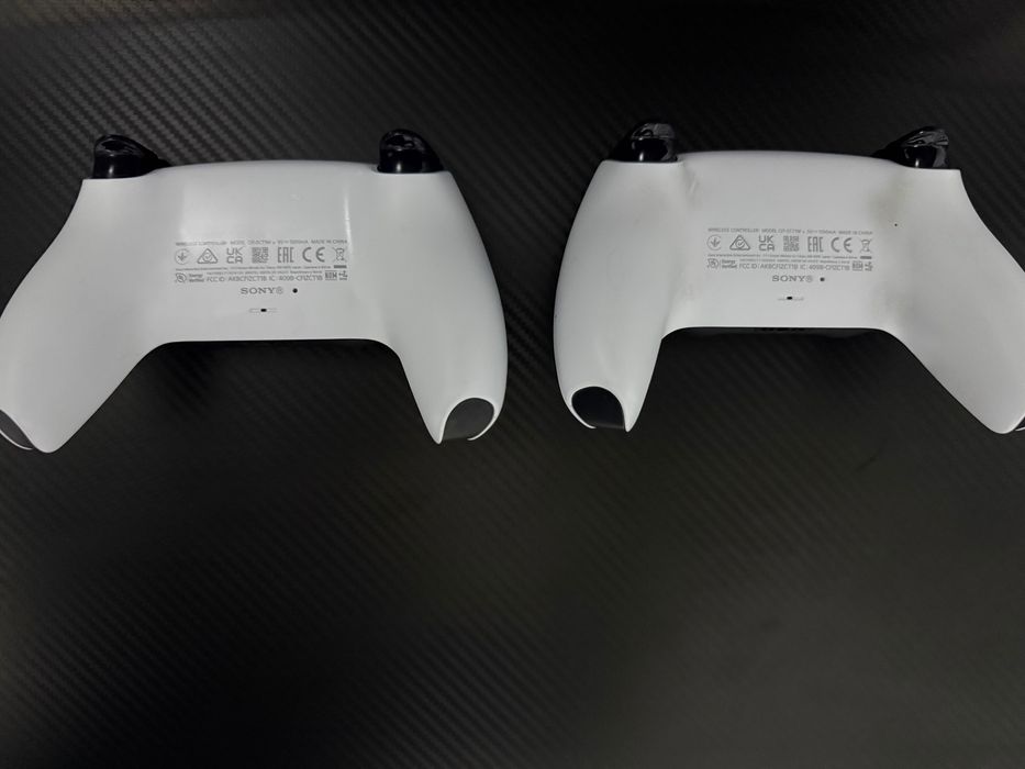 PS5 + два джойстика
