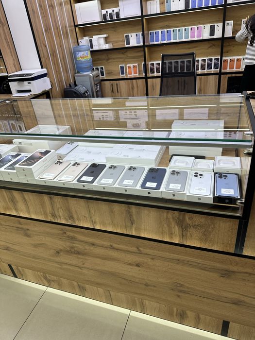 Apple 14,15,16,17 про мах всё есть звоните через банк можна