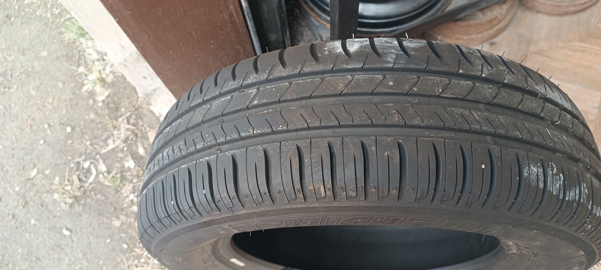 Продам один балон 195/65R15