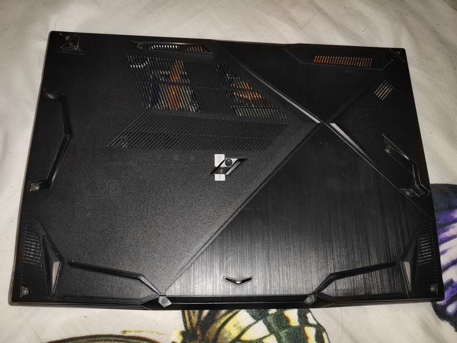 MSI gf63, Intel i5 11th, RTX 3050, 144hz, 16GB, SSD 2TB (Upgrade)