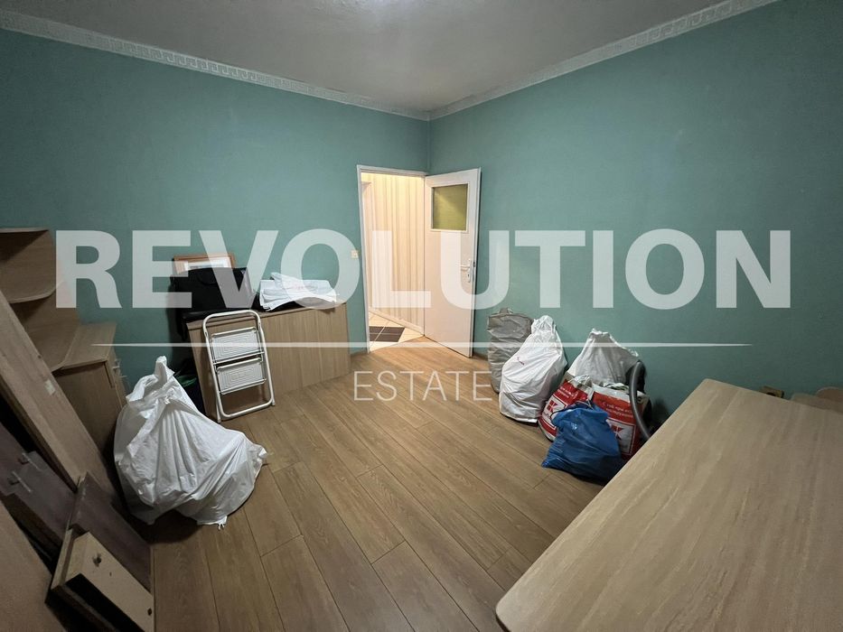 Дава се под наем Тристаен апартамент в Варна, Електрон - 96 кв.м за 600 € - Снимка #8