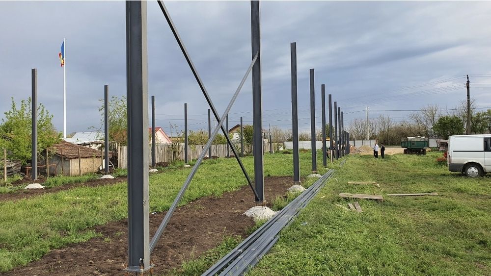 Vand urgent structura metalica 14x35m sau 7x50m cu prindere suruburi