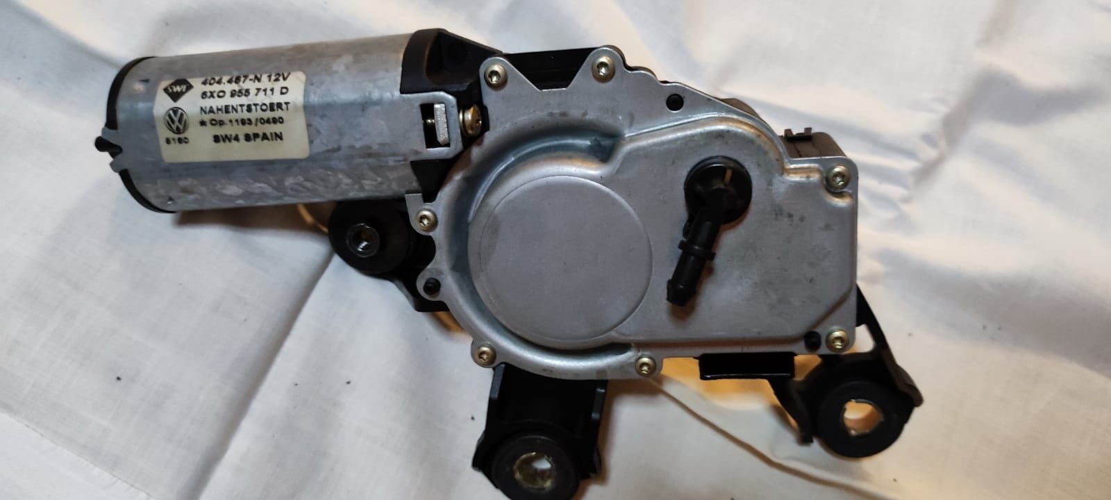 Vând brațe ștergătoare originale VW Polo cu motoras
