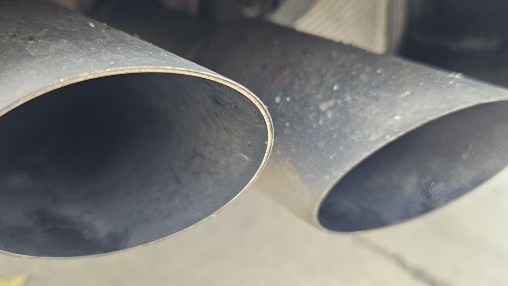 Audi A4 B8 2.0 TDI S-LINE