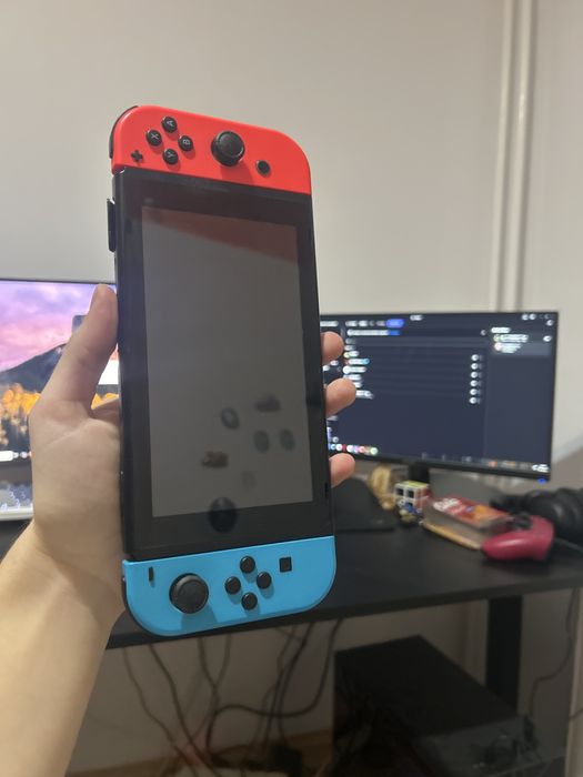 Nintendo + zelda botw + pokemon shield