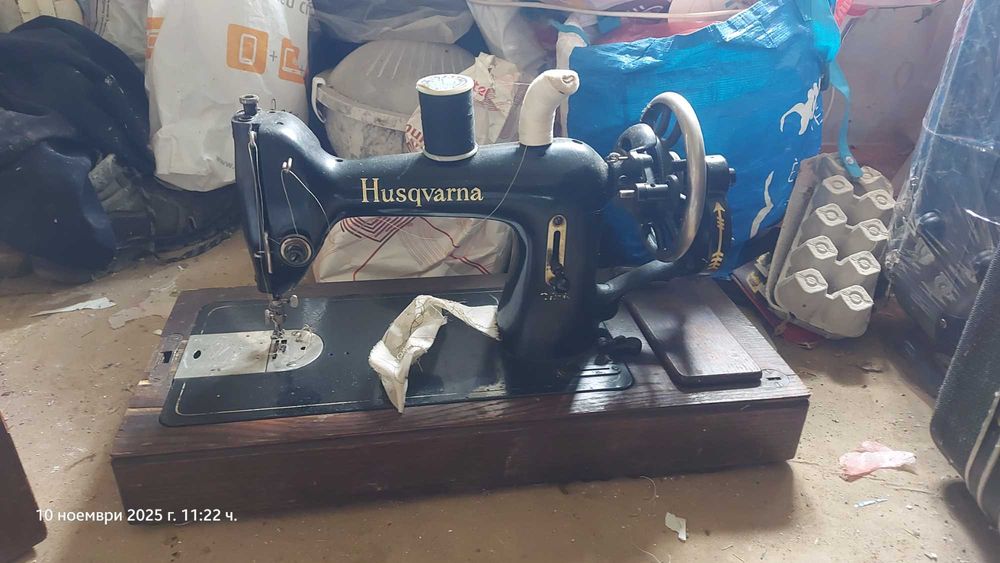 Шевна машина Husqvarna