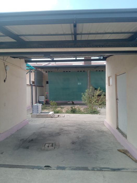 Участок сотилади 2 сотка 3 хона.Продаётся дом 2 сотки 3 комнаты