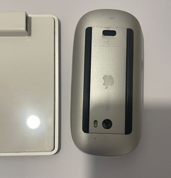 Tastatura / mouse Apple