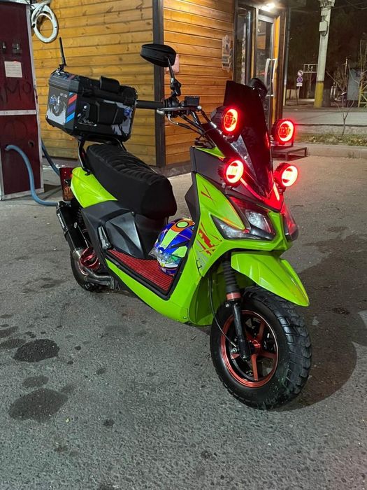 Самурай мопед Лия