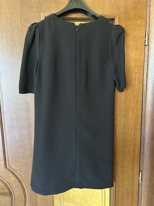 Черна рокля Elisabetta Franchi